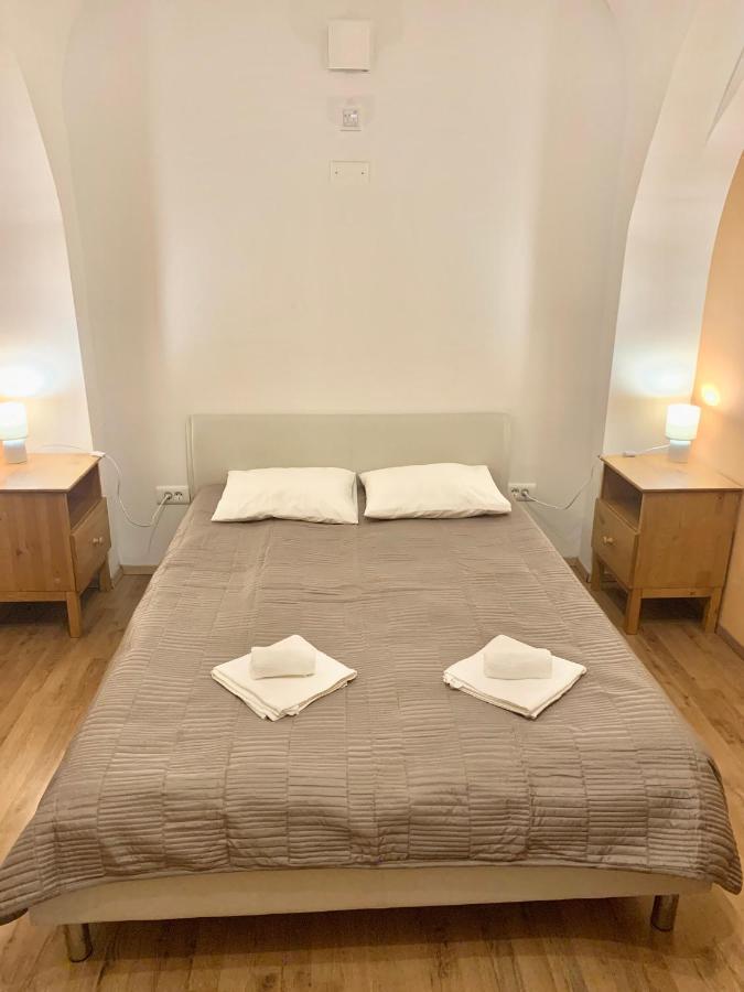 A&P Center Ljubljana Apartment Buitenkant foto
