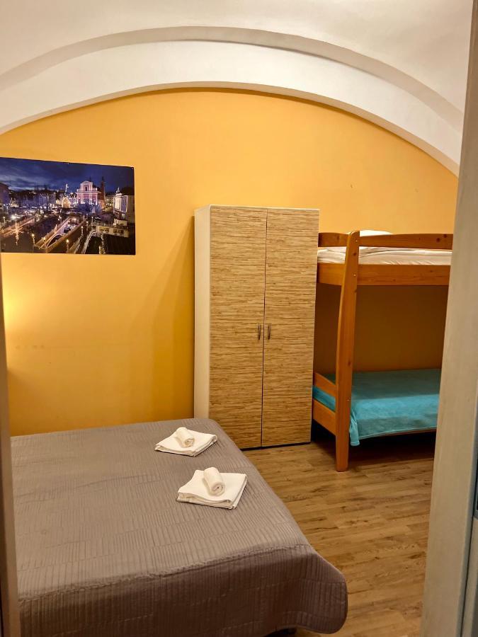 A&P Center Ljubljana Apartment Buitenkant foto
